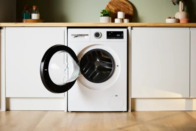 BOSCH WGG24400GB Series 6 Washing machine, front loader 9 kg 1400 rpm - Image 8